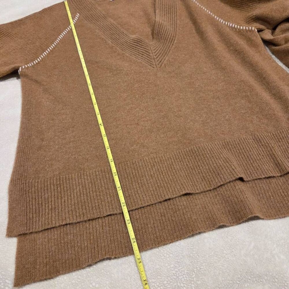 Veronica Beard Preta V-Neck Cashmere Sweater, camel size M - Picture 11 of 13
